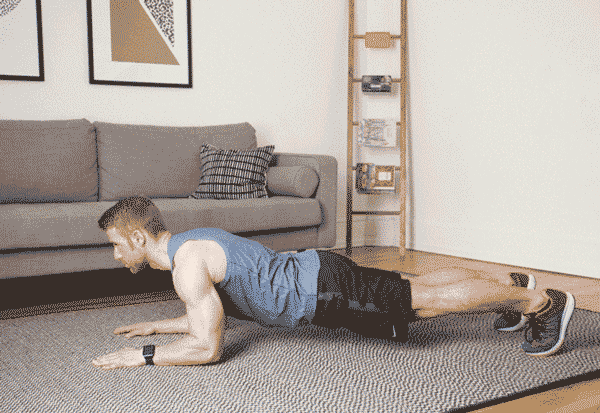 tricep-push-up-with-mountain-climber