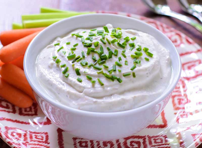 ماست برای لاغری,greek-yogurt-ranch-dip